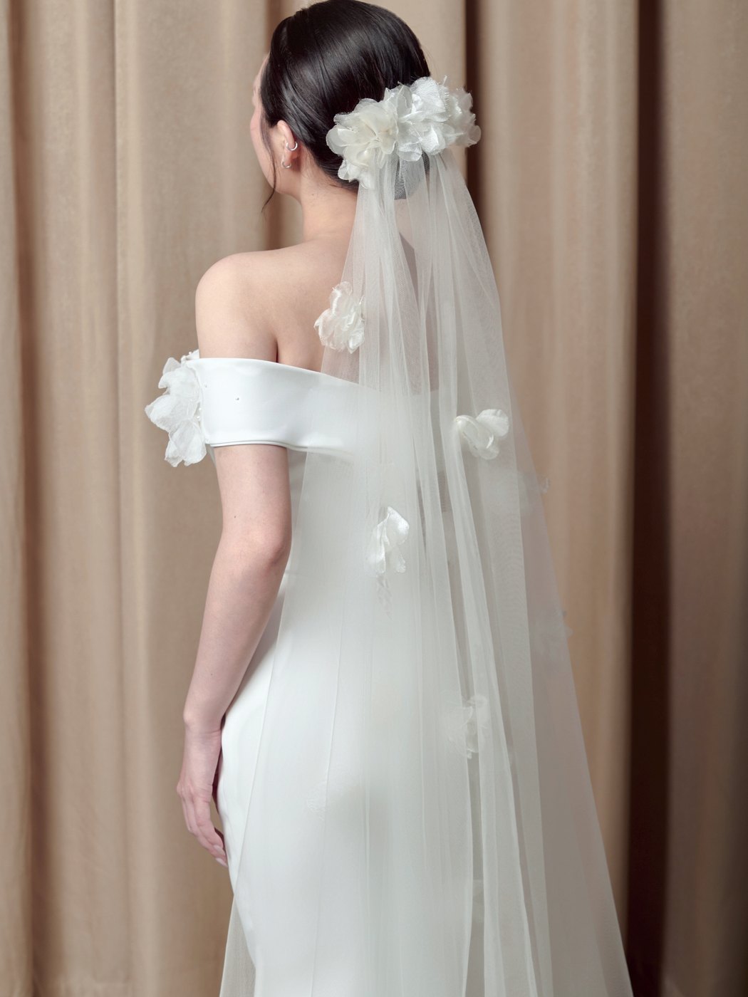 Voan waltz dài ngang bắp chân